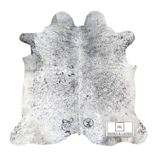 salt and pepper cowhide rug