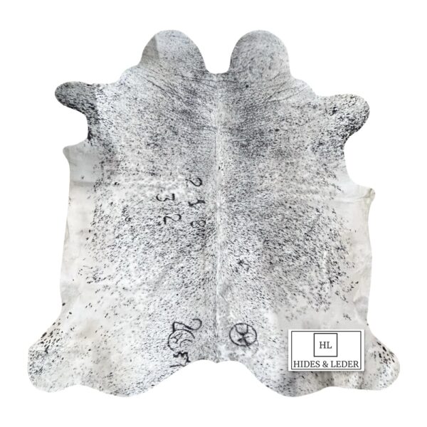 salt and pepper cowhide rug